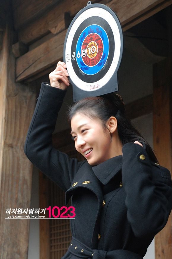Ha Ji-Won HD Images/Photo Gallery Download #1536221
