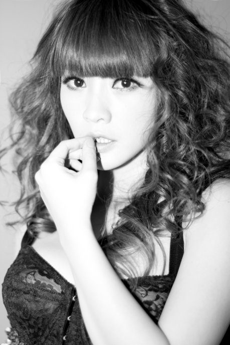 Yan Liu HD Images/Photo Gallery Download #1977455