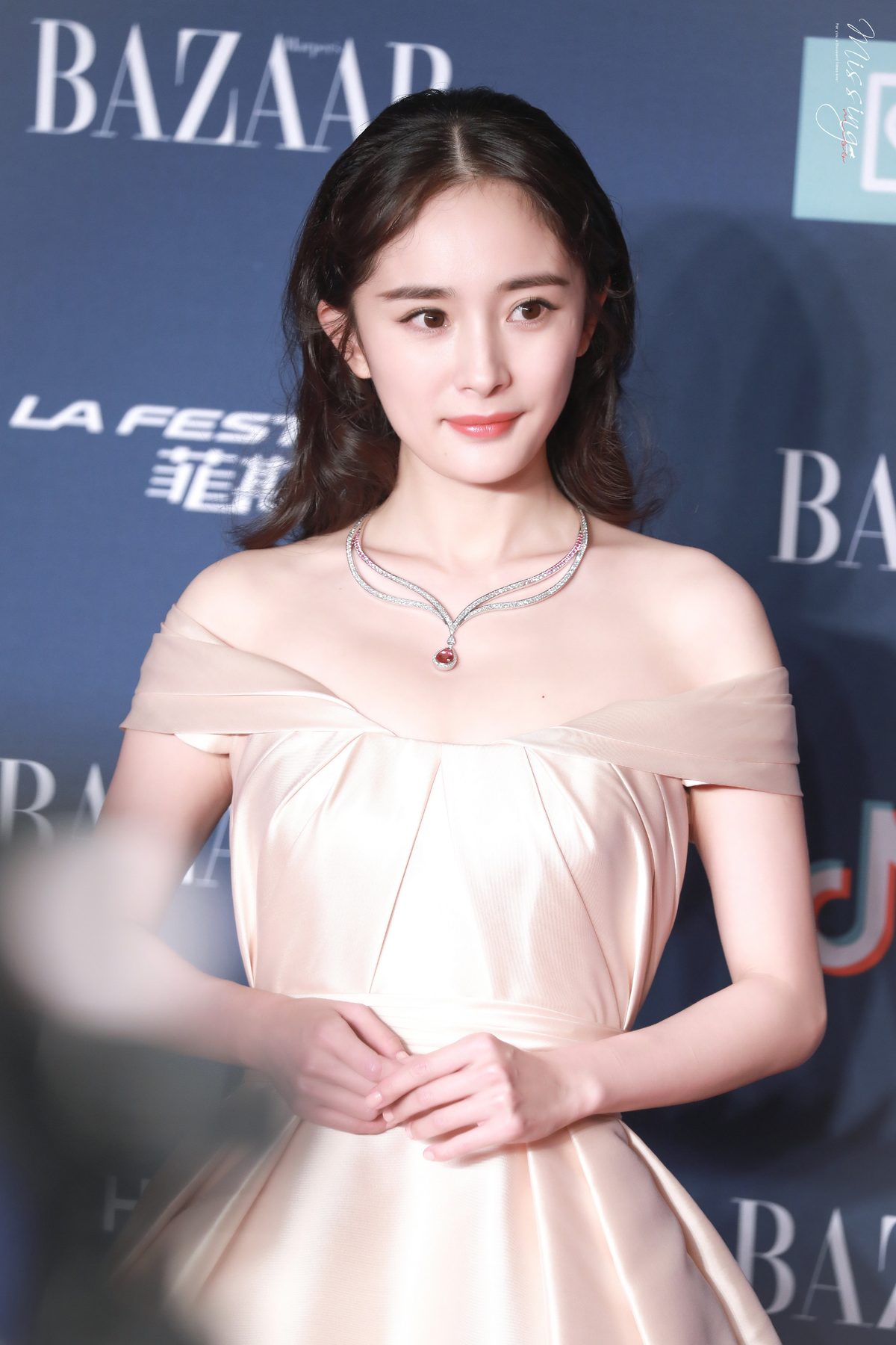 Mi Yang HD Images/Photo Gallery Download #1325138
