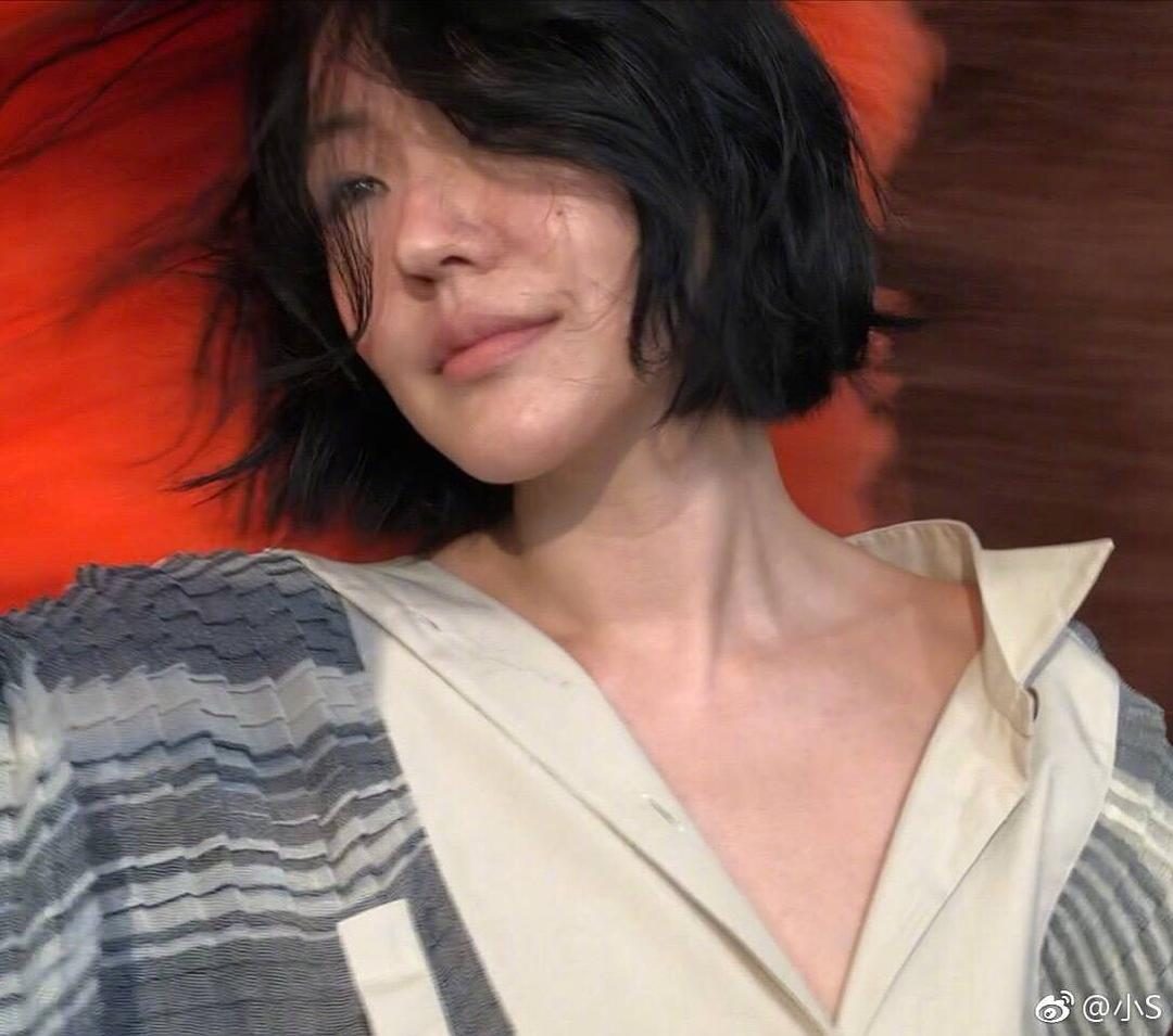 Dee Hsu HD Images/Photo Gallery Download #1867833