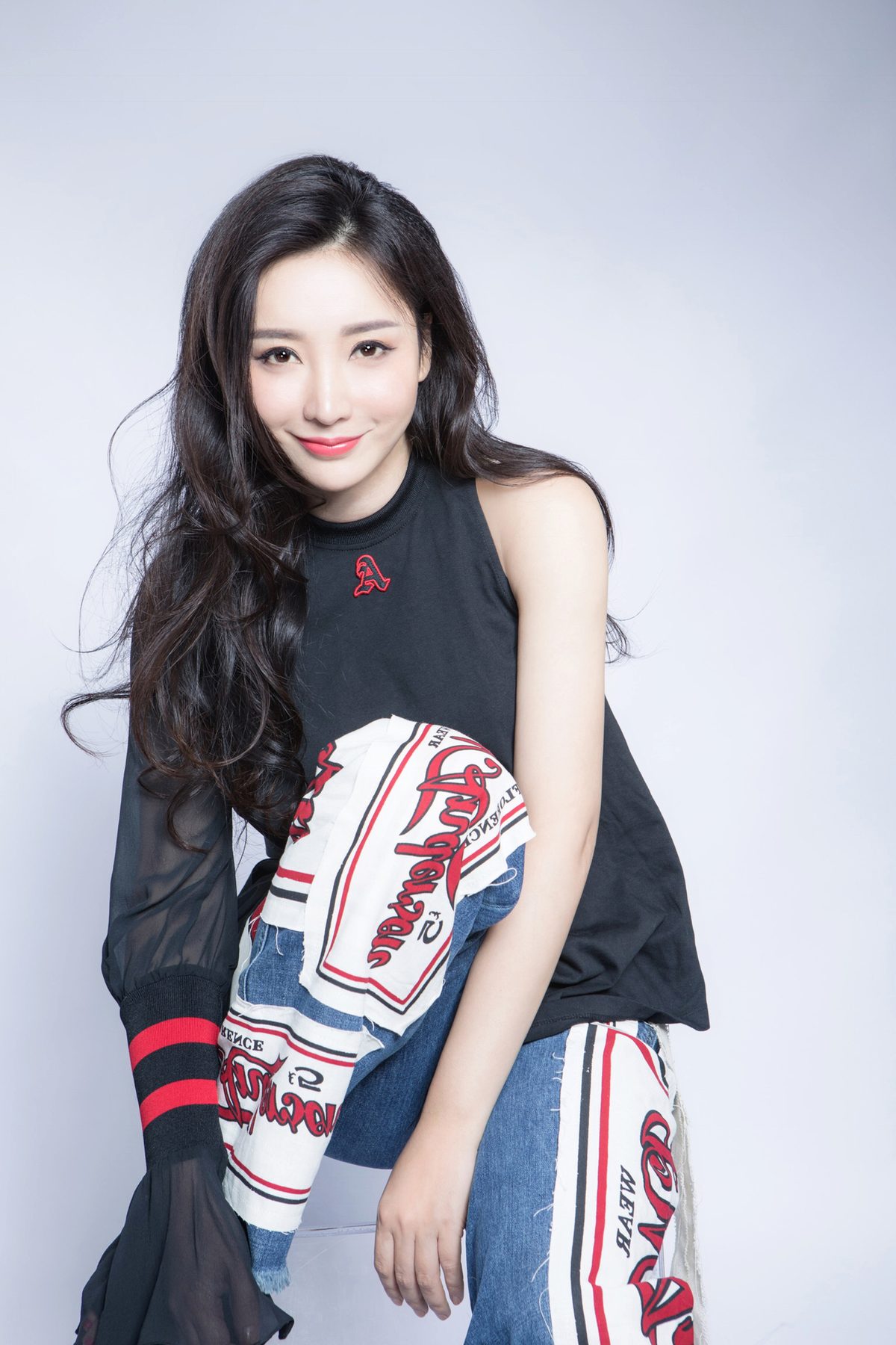 Yan Liu HD Images/Photo Gallery Download #1973272