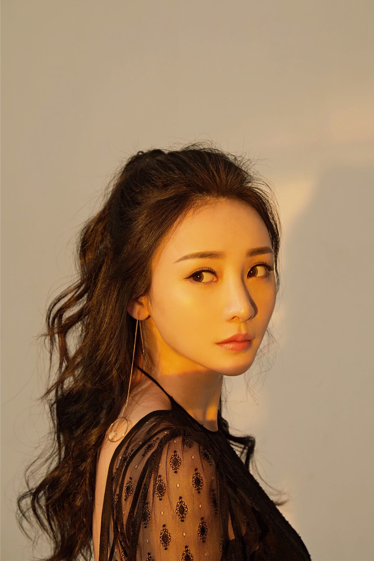 Yan Liu HD Images/Photo Gallery Download #1974732