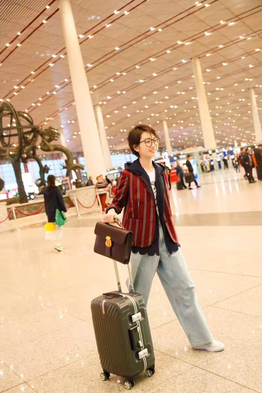 Dongyu Zhou HD Images/Photo Gallery Download #1918256