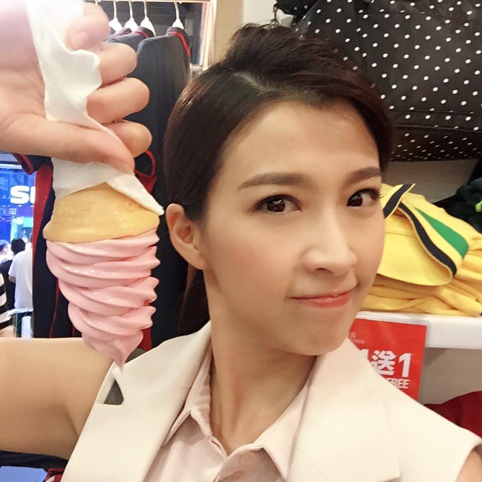 Elaine Yiu HD Images/Photo Gallery Download #1365672