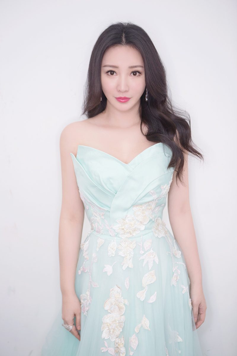 Yan Liu HD Images/Photo Gallery Download #1974819