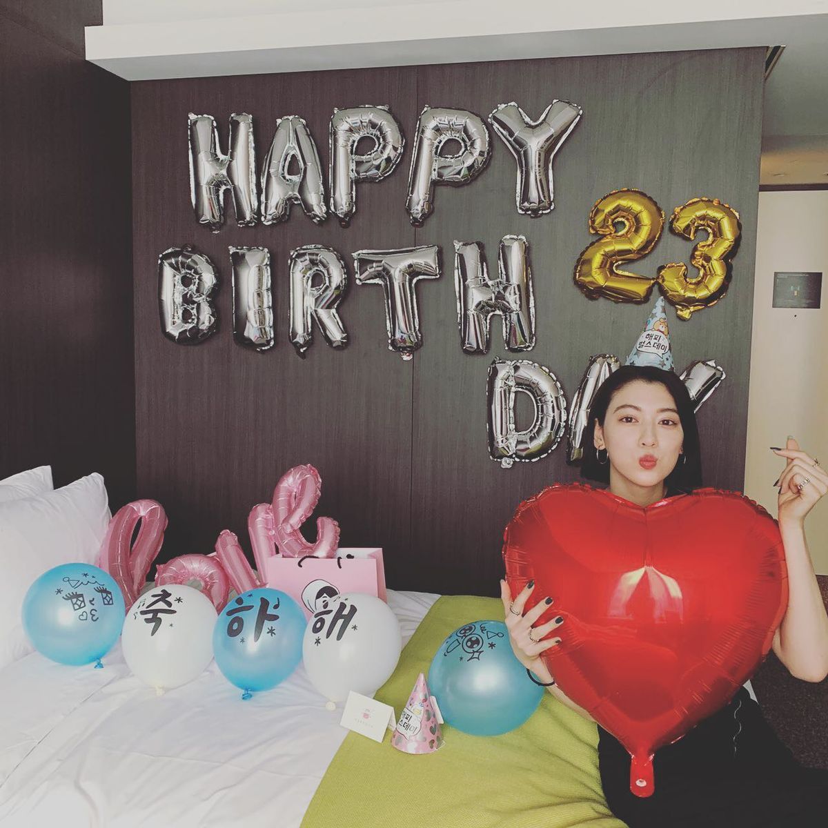 미요시 아야카 HD 이미지/사진 갤러리 다운로드 #7488158