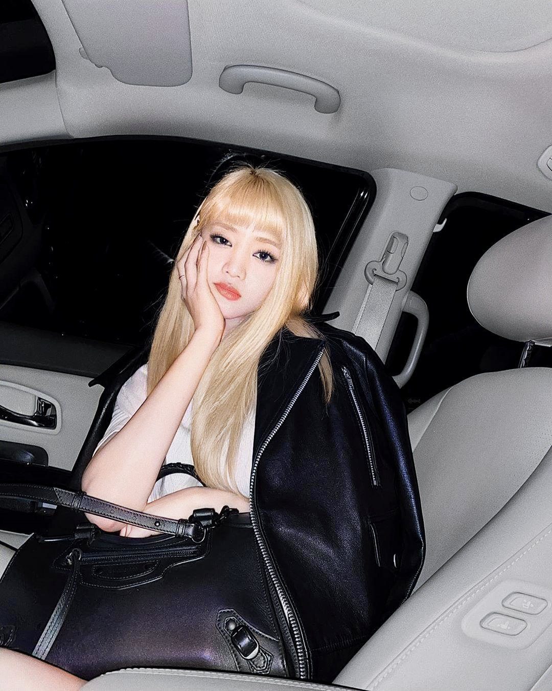 Minnie Nicha Yontararak HD Images/Photo Gallery Download #6197422