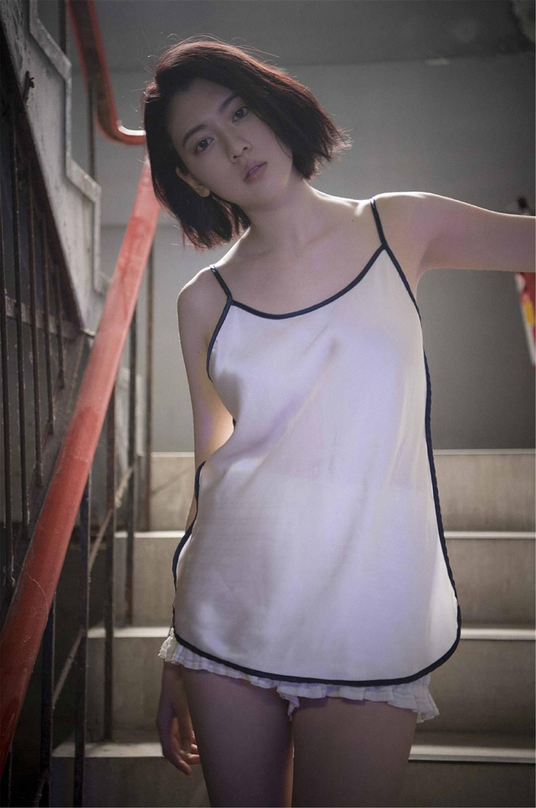 三吉彩花 高清写真/照片下载 #9568850