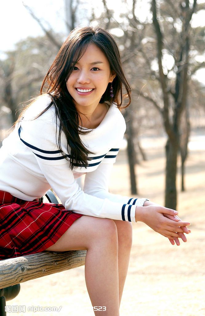 Ah-jung Kim HD Images/Photo Gallery Download #9335077