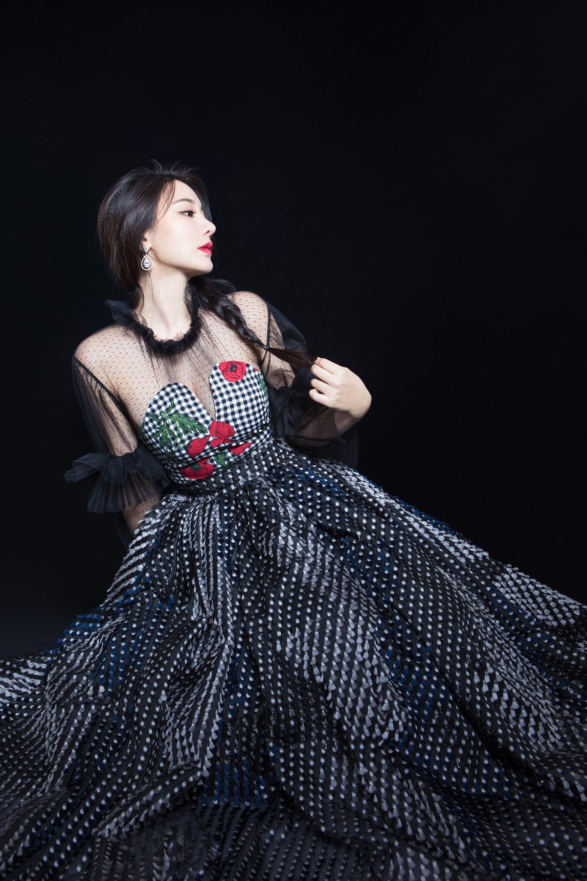 류옌 HD 이미지/사진 갤러리 다운로드 #1971899