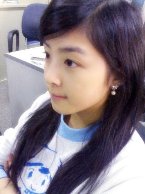 Hanyun Zhang HD Images/Photo Gallery Download #1963415