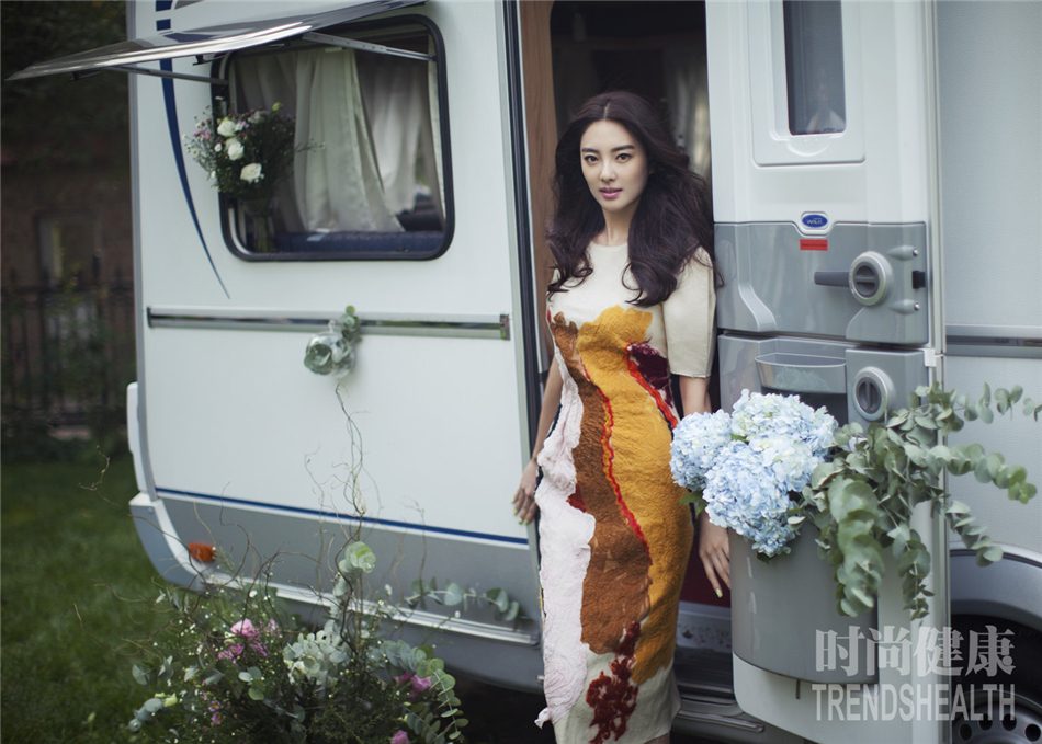 Yuqi Zhang HD Images/Photo Gallery Download #6708762