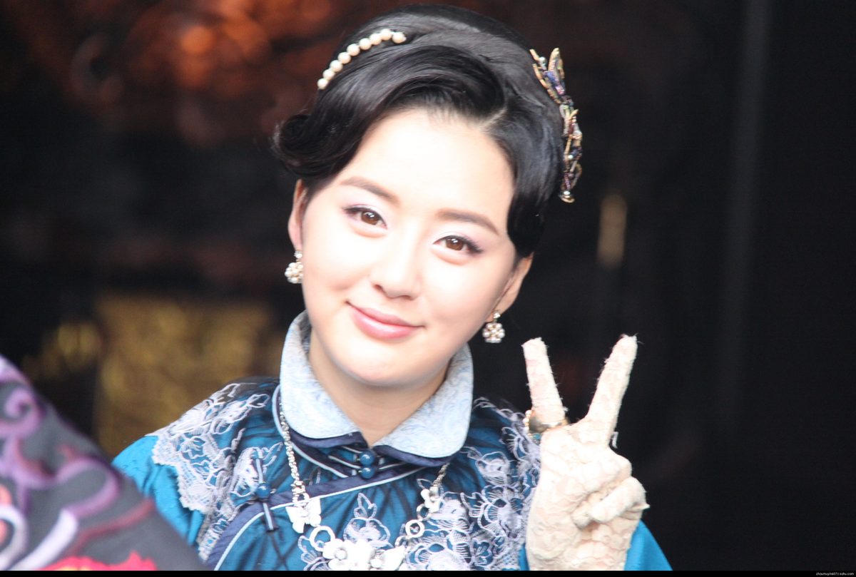Muyin Zhou HD Images/Photo Gallery Download #1988512