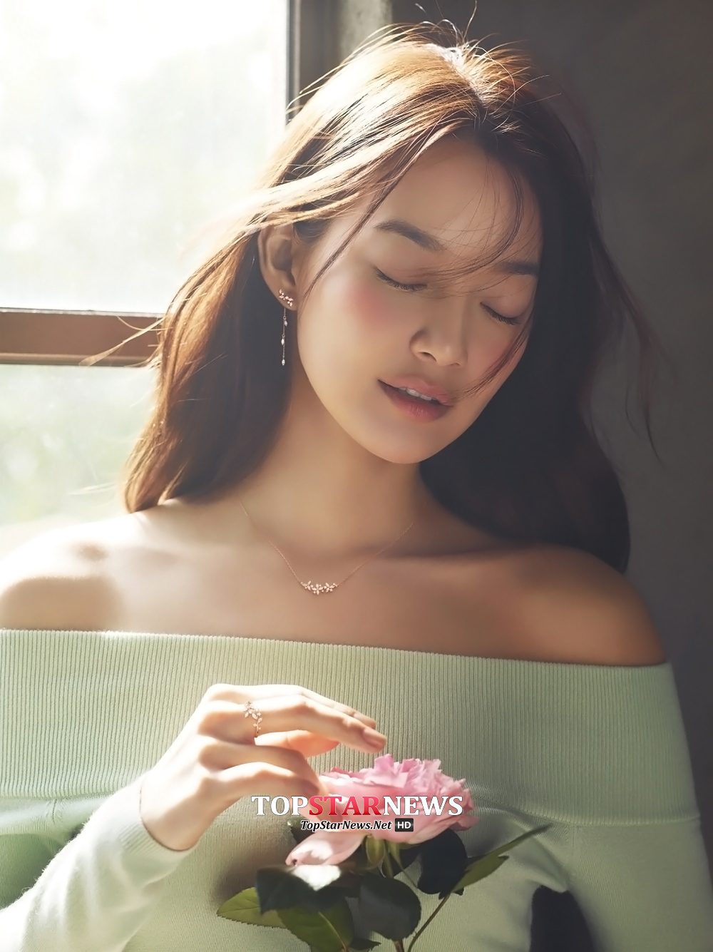 Shin Min-a HD Images/Photo Gallery Download #1828554