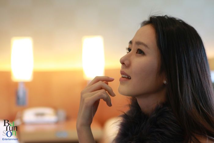 Son Ye-jin HD Images/Photo Gallery Download #1792195