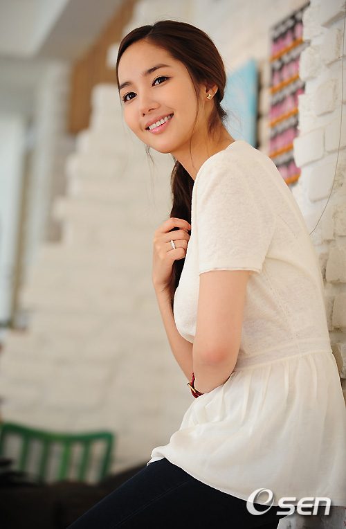 Park Min-Young HD Images/Photo Gallery Download #6959448