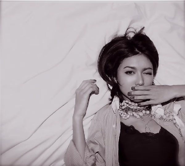 Fiona Sit HD Images/Photo Gallery Download #3397291