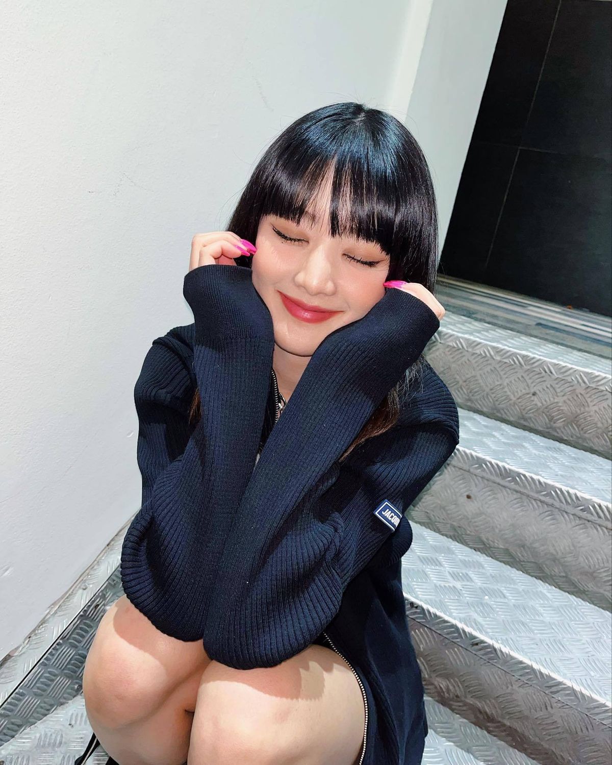 Minnie Nicha Yontararak HD Images/Photo Gallery Download #7929045