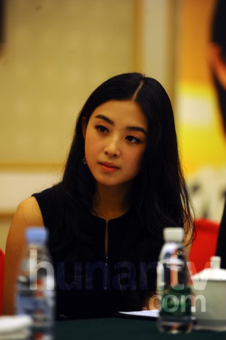 Hanyun Zhang HD Images/Photo Gallery Download #1962918