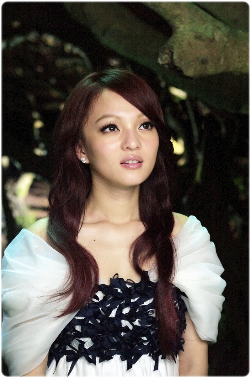Angela Shao-Han Chang HD Images/Photo Gallery Download #1808082