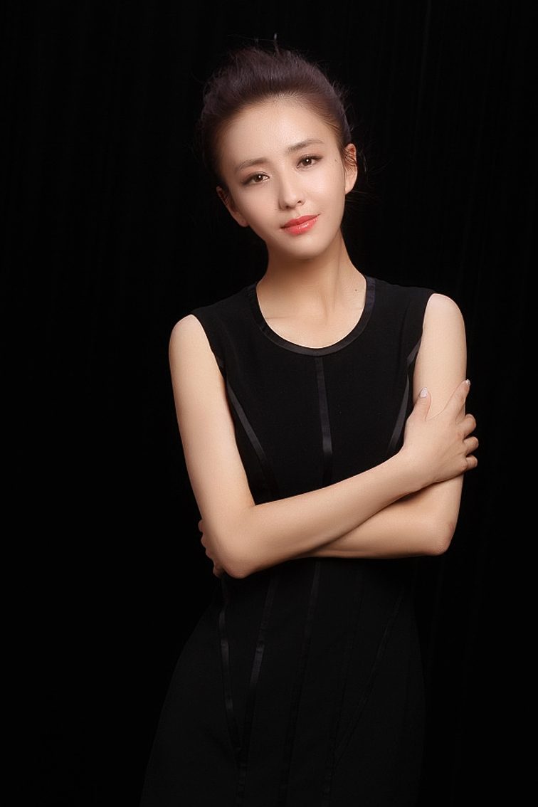 Liya Tong HD Images/Photo Gallery Download #815669