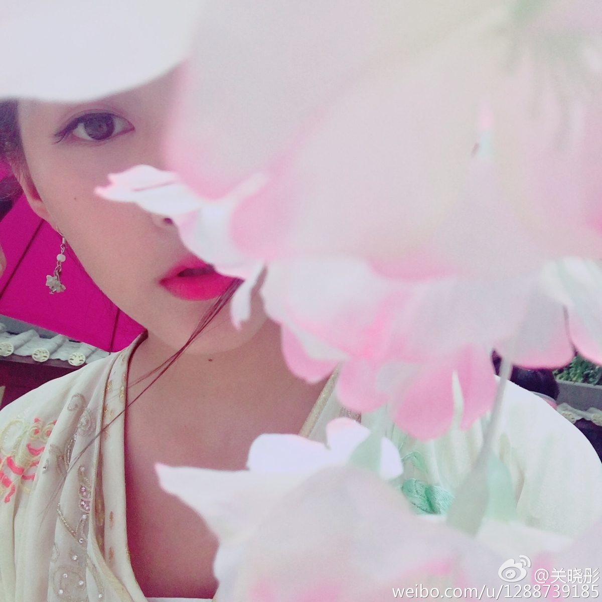 Xiaotong Guan HD Images/Photo Gallery Download #7096945