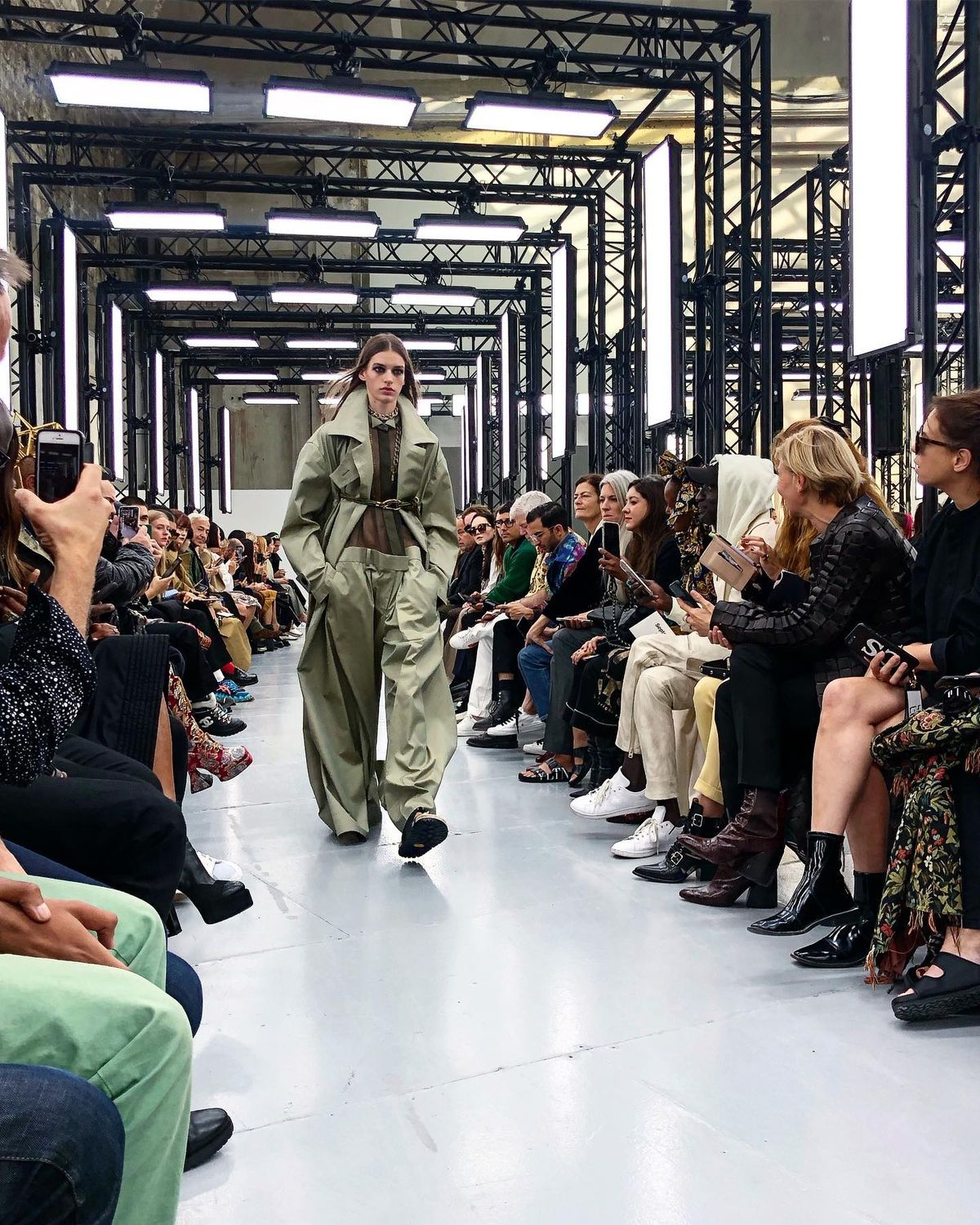 三吉彩花 高清写真/照片下载 #7487898