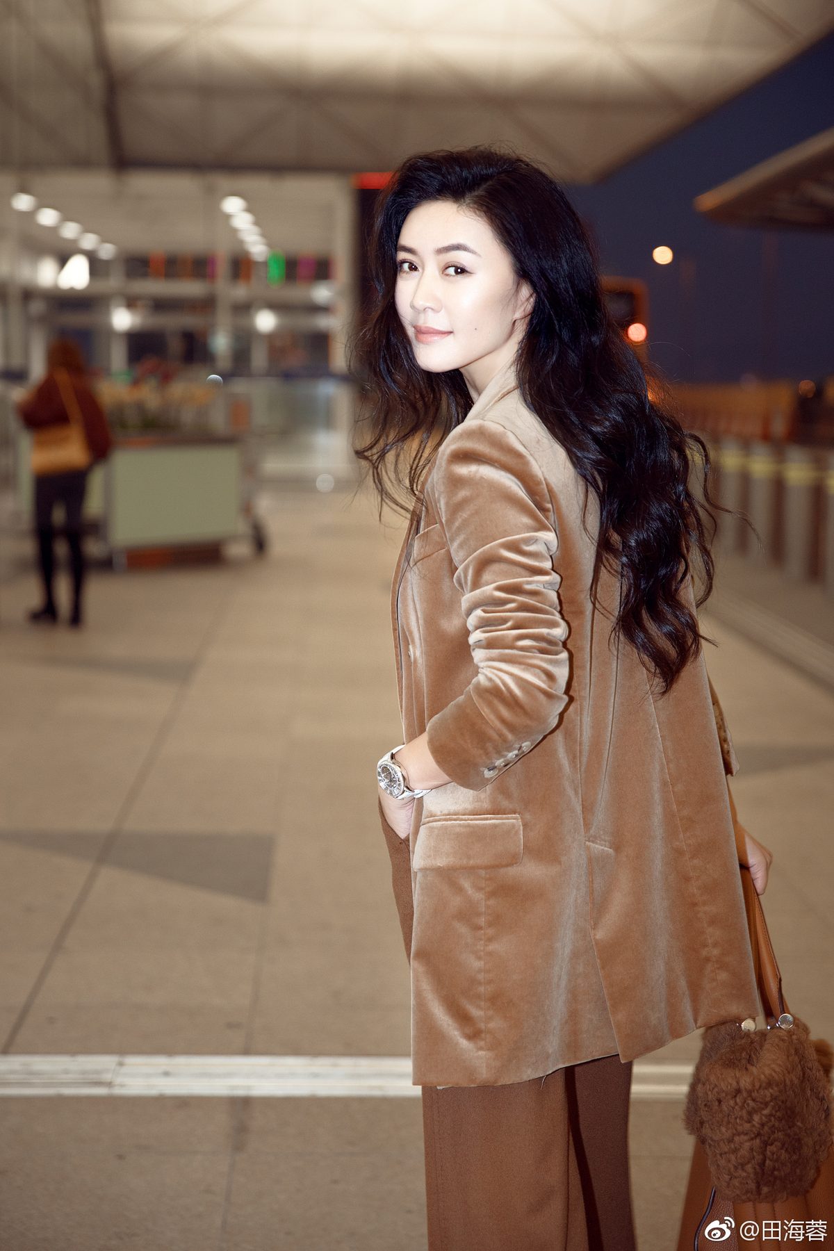 Hairong Tian HD Images/Photo Gallery Download #2011005