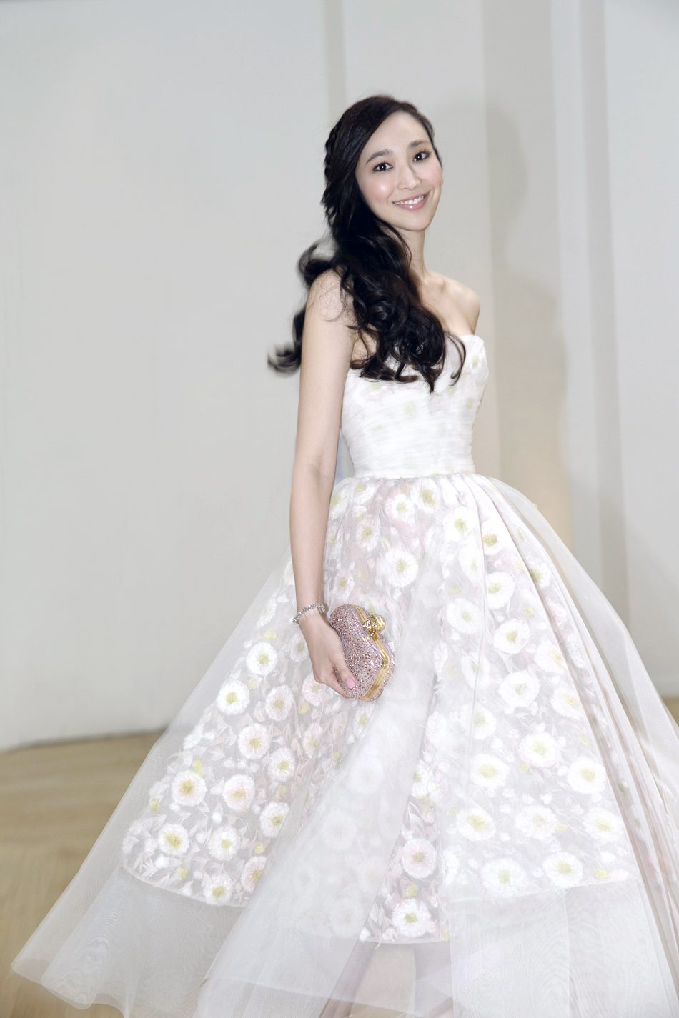 Pace Wu HD Images/Photo Gallery Download #1574333