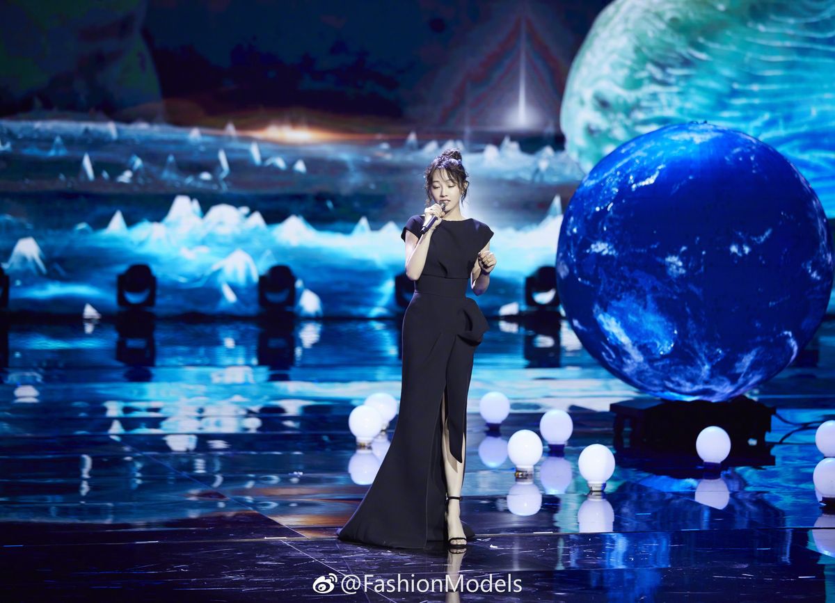 Baihe Bai HD Images/Photo Gallery Download #7091326