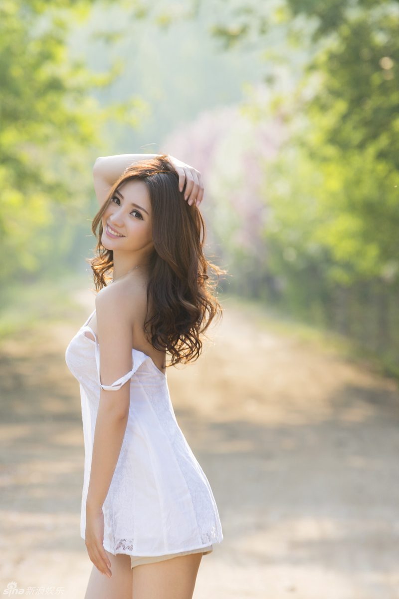 Yan Liu HD Images/Photo Gallery Download #1968127