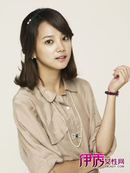Seung-ah Yun HD Images/Photo Gallery Download #6979455