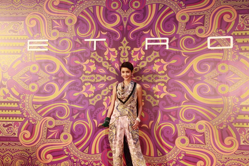 Xinyi Zhang HD Images/Photo Gallery Download #7089424
