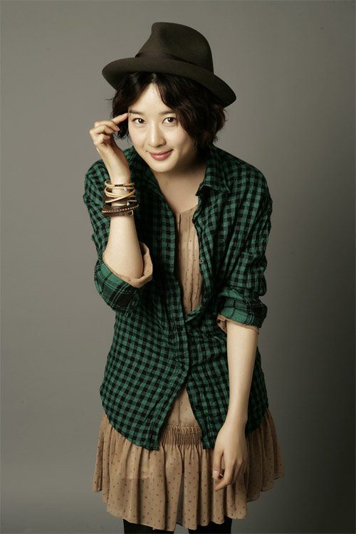 Cheong-a Lee HD Images/Photo Gallery Download #6930058