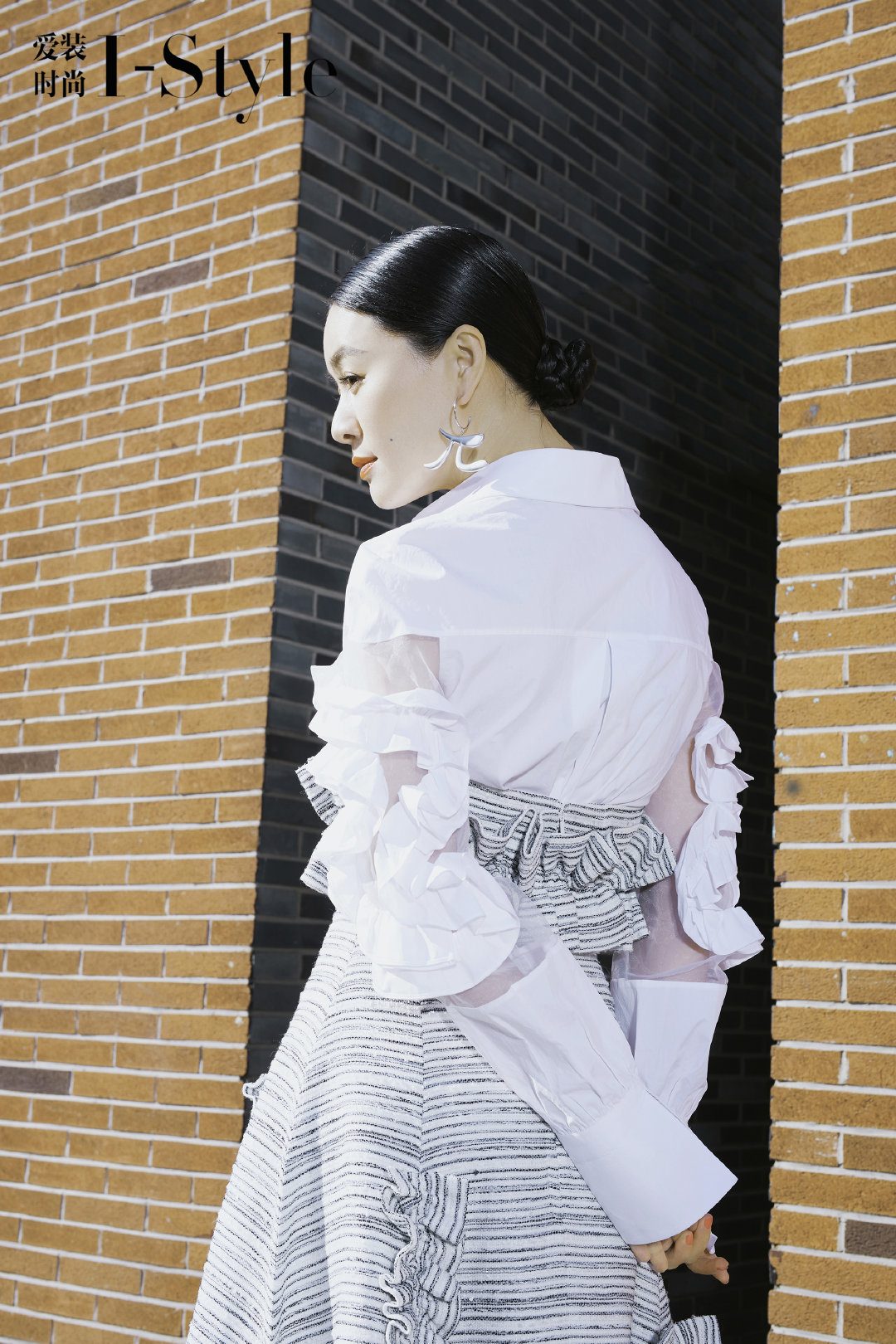 Hairong Tian HD Images/Photo Gallery Download #2011147