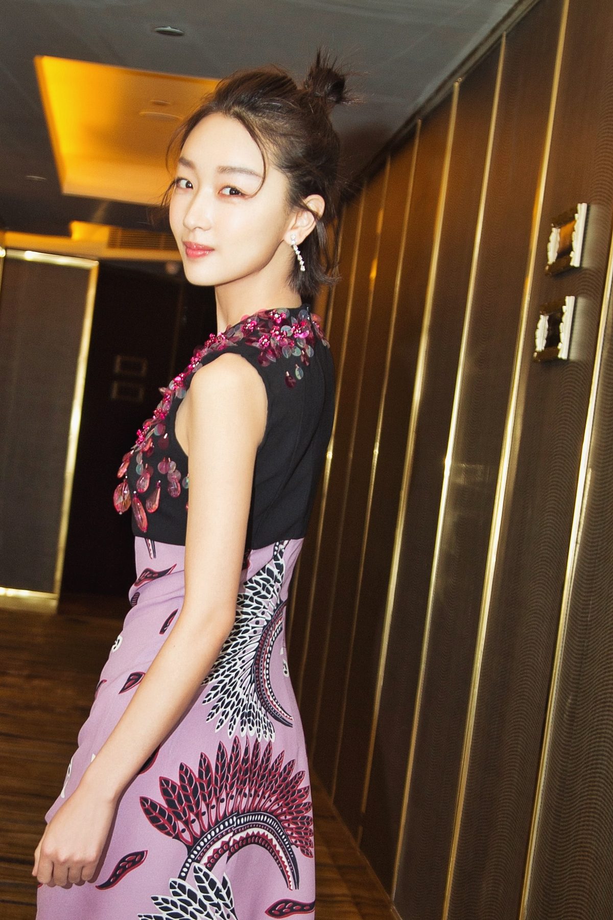 Dongyu Zhou HD Images/Photo Gallery Download #1918817