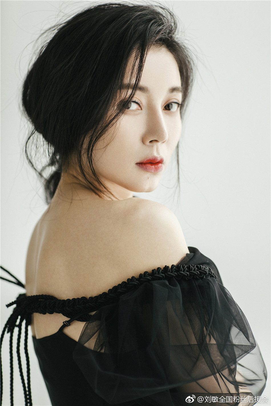 유민 HD 이미지/사진 갤러리 다운로드 #6988665