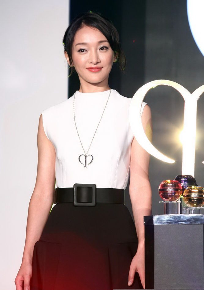 Xun Zhou HD Images/Photo Gallery Download #757441