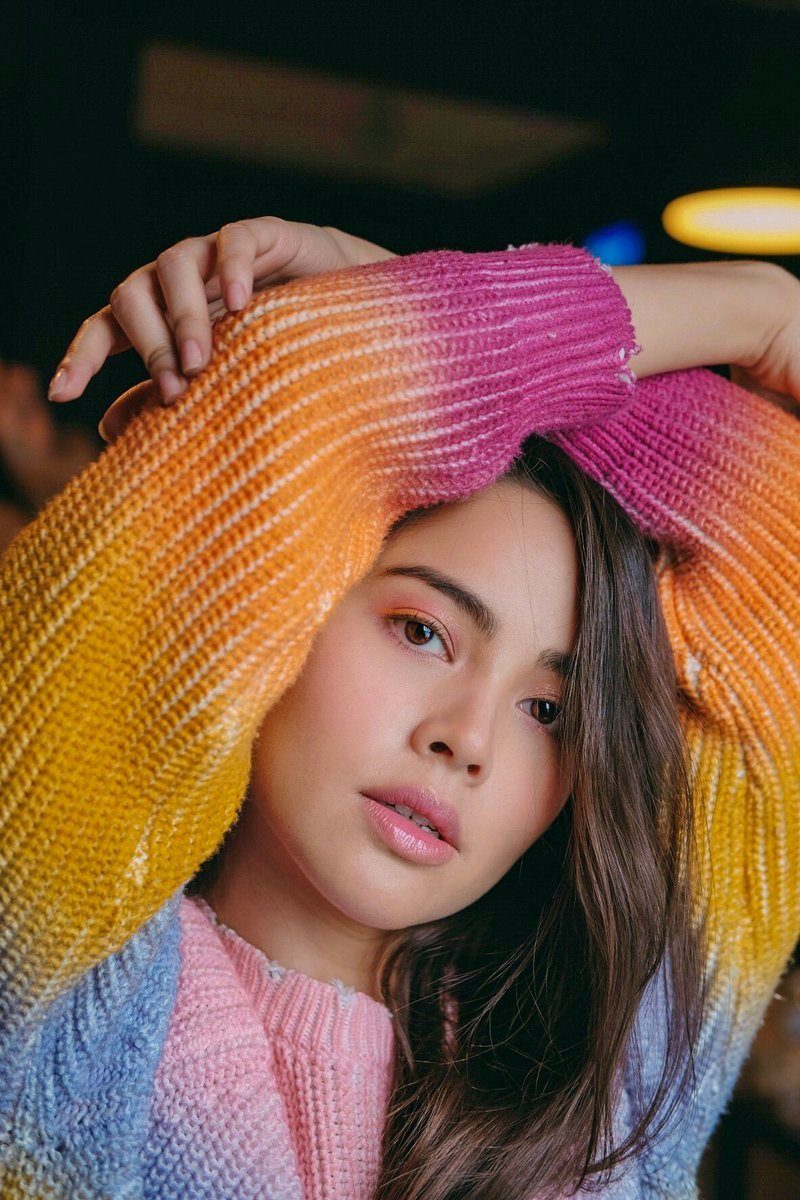 Urassaya Sperbund HD Images/Photo Gallery Download #6201140