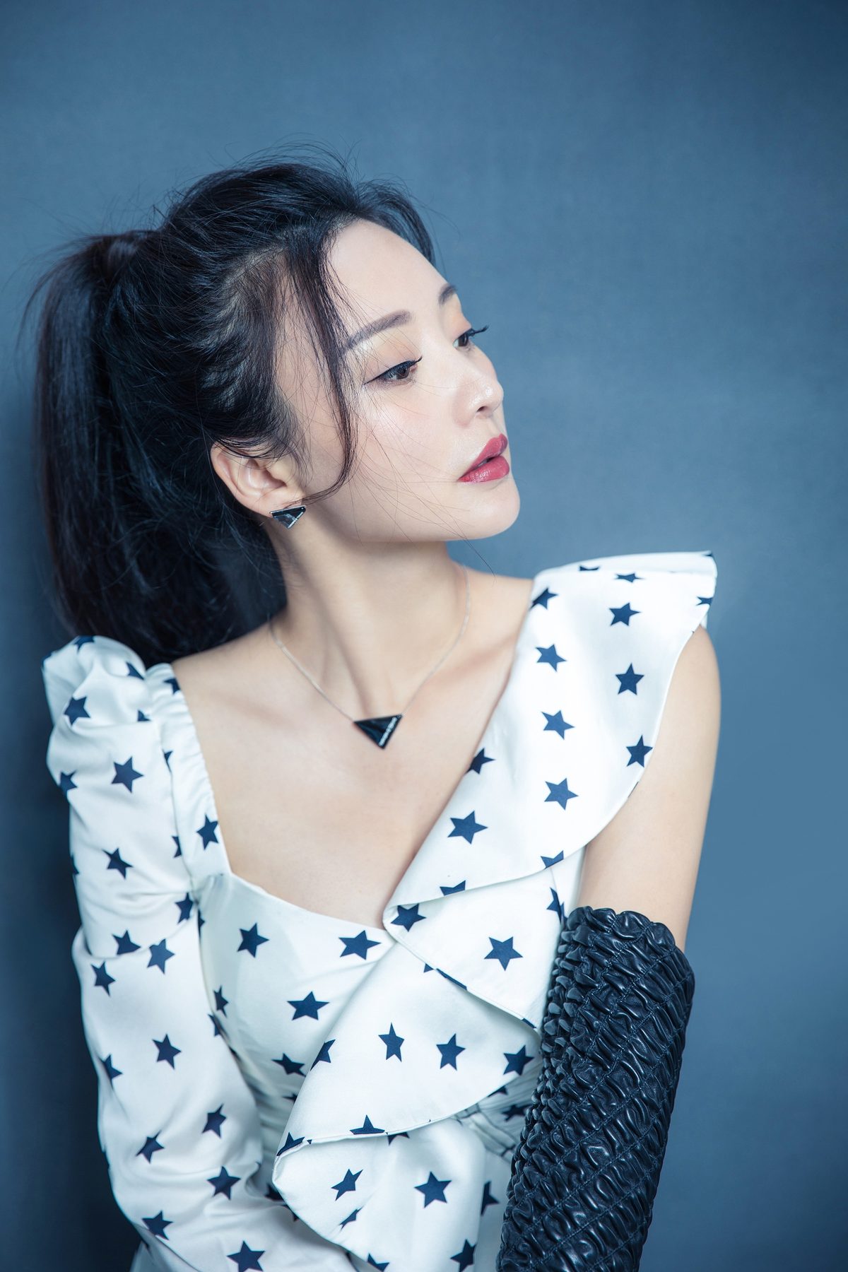 류옌 HD 이미지/사진 갤러리 다운로드 #1972105