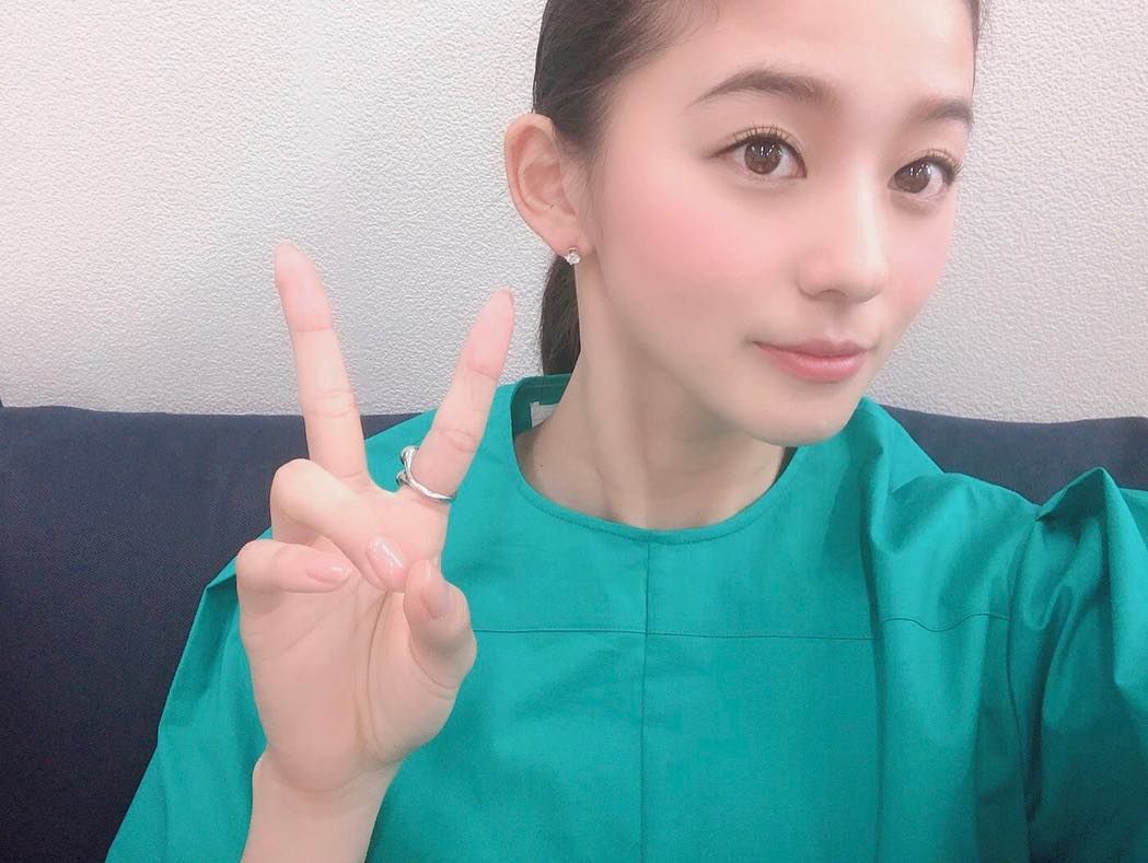 아사히나 아야 HD 이미지/사진 갤러리 다운로드 #7664122