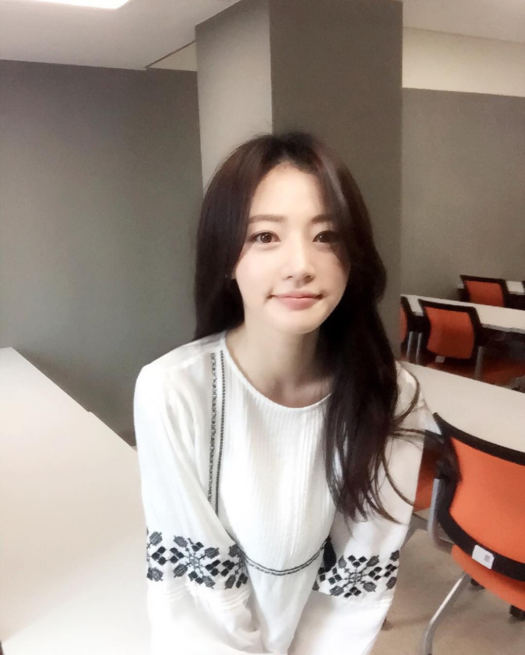 Song Ha-Yoon HD Images/Photo Gallery Download #1012689