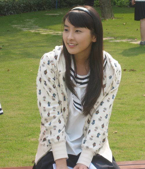 Yu-mi Jeong HD Images/Photo Gallery Download #7060973
