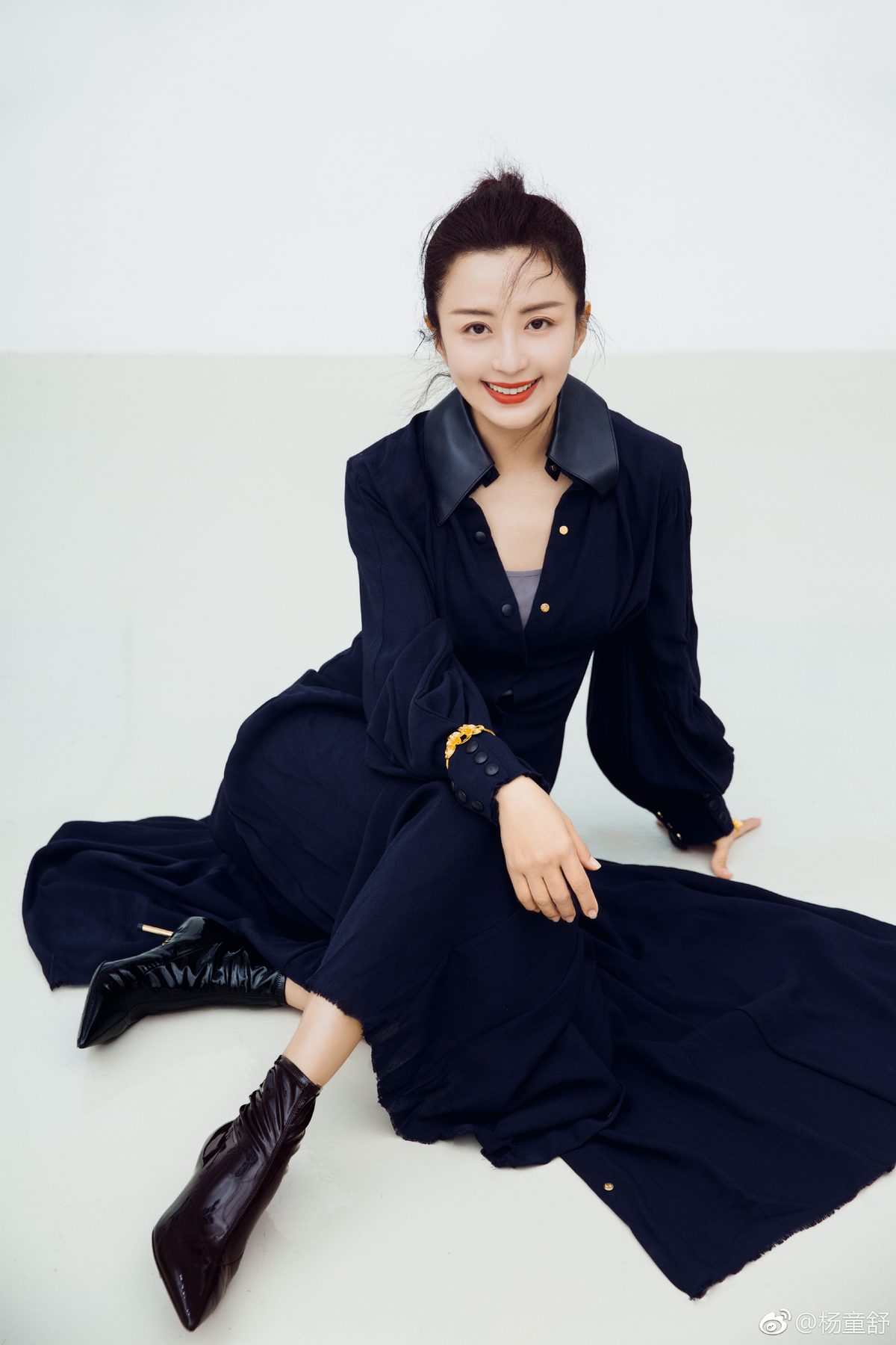 Tongshu Yang HD Images/Photo Gallery Download #2076431