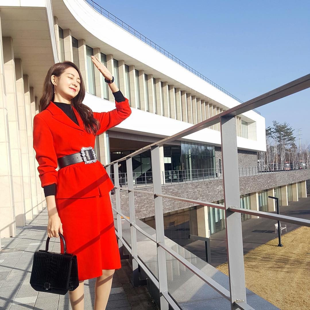 이요원 HD 이미지/사진 갤러리 다운로드 #6980860