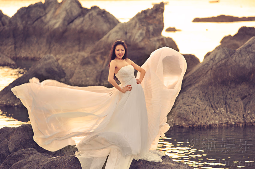 Danni Zhong HD Images/Photo Gallery Download #3319467