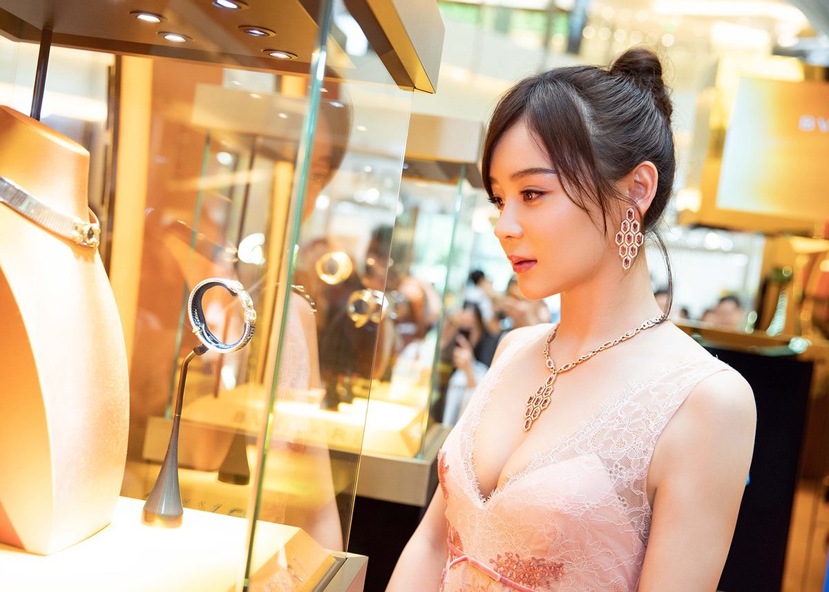 Shanshan Yuan HD Images/Photo Gallery Download #2025077