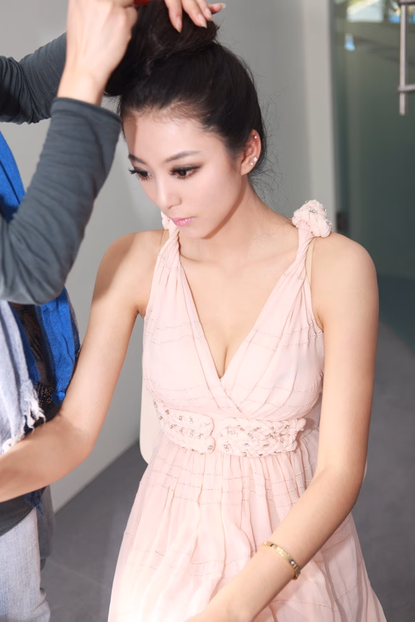 艾尚真 高清写真/照片下载 #3248777