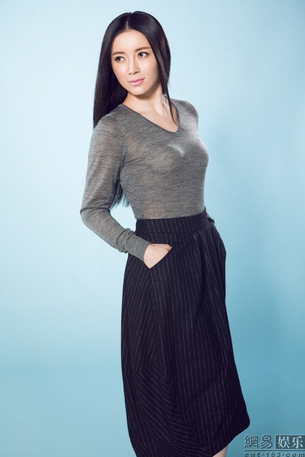 유민 HD 이미지/사진 갤러리 다운로드 #6988902