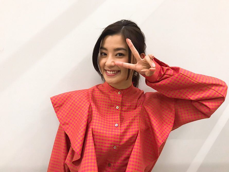 아사히나 아야 HD 이미지/사진 갤러리 다운로드 #7665140